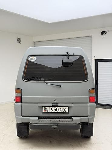 портер 2 шины: Mitsubishi Delica: 1995 г., 2.5 л, Автомат, Дизель, Внедорожник — 6