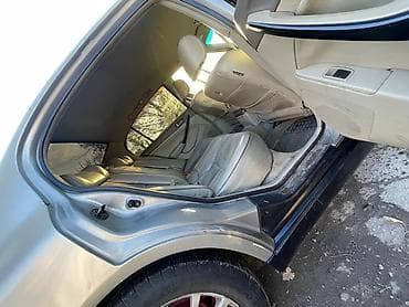 camry xle: Nissan Skyline: 2001 г., 3 л, Автомат, Бензин, Седан — 7