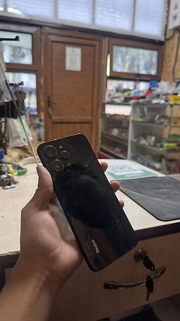 один наушник: Redmi, Redmi 12, Колдонулган, 256 ГБ, түсү - Кара — 2