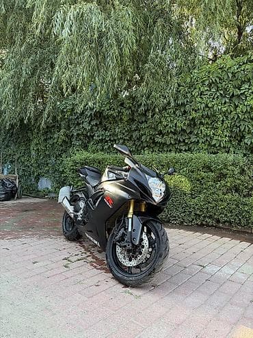 Спортбайк Suzuki, 750 куб. см, Бензин, Чоңдор үчүн, Колдонулган lalafo.kg да Спортбайк Suzuki, 750 куб. см, Бензин, Чоңдор үчүн, Колдонулган