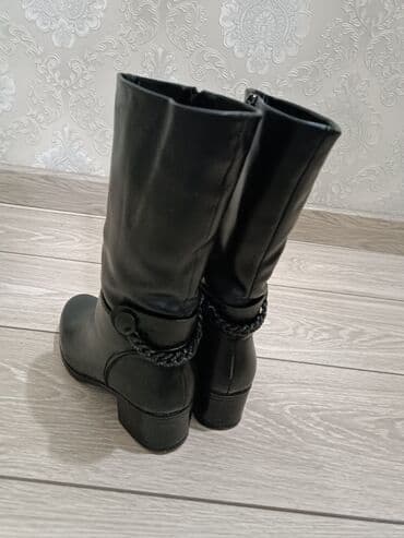 женские зимние сапоги из натуральной кожи и меха: Продаю женские сапоги зимние почти новые в хорошем состоянии и — 2