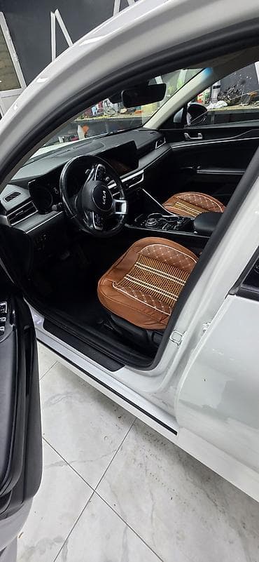 b v d: Kia K5: 2022 г., 2 л, Автомат, Бензин, Седан — 8