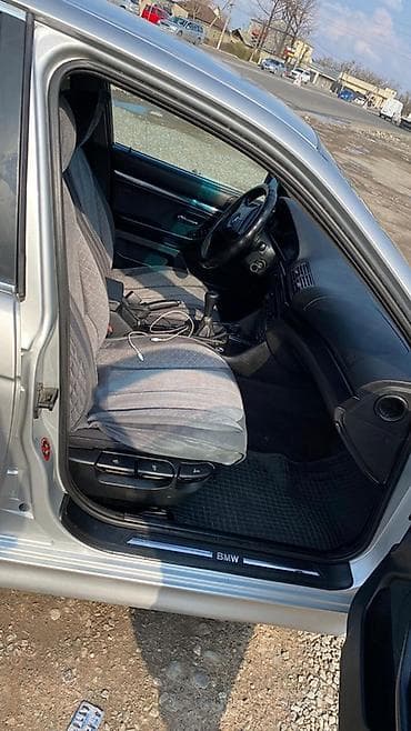 арзан машине: BMW 5 series: 1999 г., 2 л, Кол менен иштөөчү, Бензин, Седан — 6