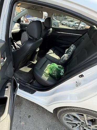 smart plus: Hyundai Avante: 2018 г., 1.6 л, Автомат, Бензин, Седан — 5