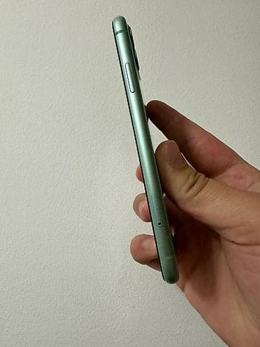 gps tracker: IPhone 11, Новый, 128 ГБ, 84 % — 2