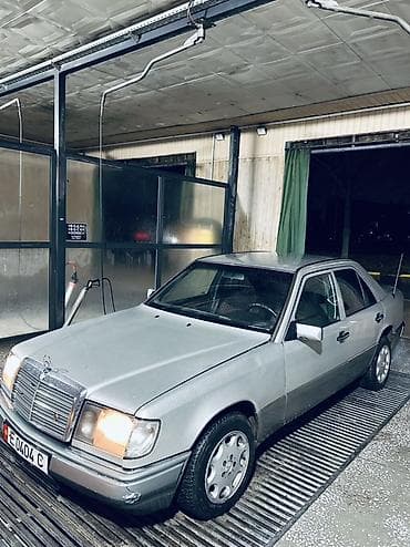e500 124: Mercedes-Benz W124: 1993 г., 2.2 л, Ручные, Бензин, Седан — 7