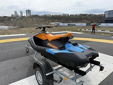 водные скутера: Гидроцикл Sea‑Doo SPARK (двухместный) на прицепе. Описание: - Легкая — 5