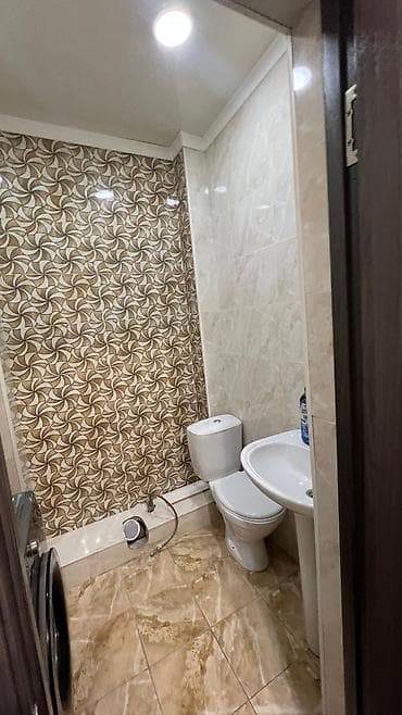 квартира сталинка: 1 комната, 46 м², 2 этаж, Старый ремонт — 6