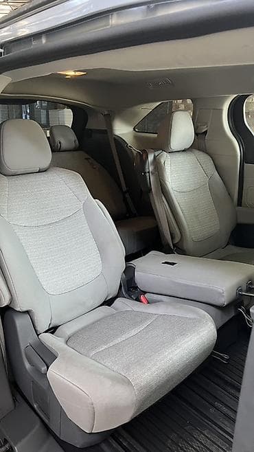 sienna: Toyota Sienna: 2021 г., 2.5 л, Автомат, Гибрид, Минивэн — 5
