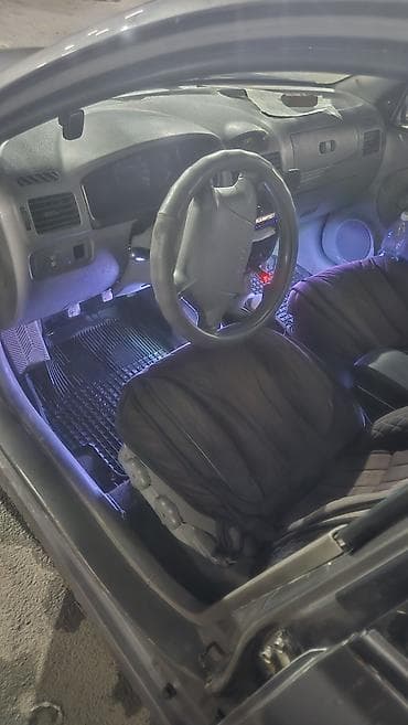 решетка к5: Kia Rio: 2003 г., Механика, Бензин, Хэтчбэк — 4