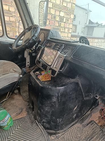потолок мерс: Mercedes-Benz : 1991 г., 2.9 л, Механика, Дизель, Фургон — 3