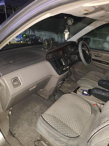 Honda Odyssey: 1999 г., 3.5 л, Автомат, Газ, Минивэн — 8