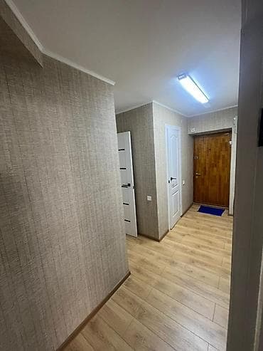 Бөлмөлөрдү ижарага берүү: 44 м², Эмереги менен, Эмерексиз — 1