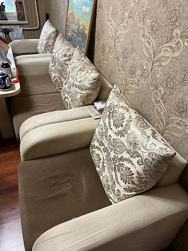 Прямой диван