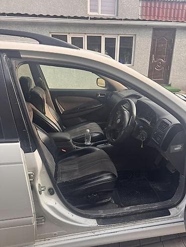 цтеп вагон: Toyota Caldina: 2001 г., 2 л, Автомат, Бензин, Универсал — 5