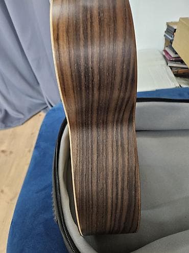 головка звукоснимателя: Акустическая гитара Sheeran by Lowden (размер W) в фирменном — 5