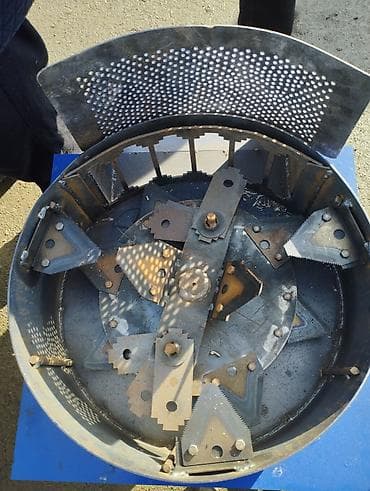 Кийимге кам көрүү: Дробилка 220 вольт. 3000 аборот алюминь 20 000 простой барабанный 23 — 4