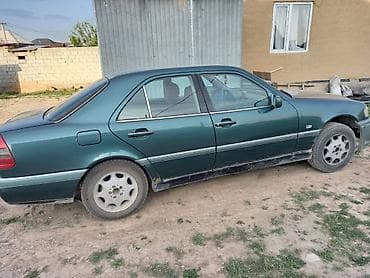 подлокотники на мерседес: Mercedes-Benz C-Class: 1993 г., Ручные, Седан — 3