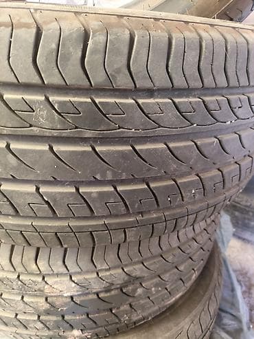 Транспорт: Летние автомобильные шины, комплект 4 шт.R18 245,45 новые ездил — 2