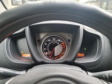 куплю тайота пассо: Toyota ist: 2008 г., 1.8 л, Автомат, Бензин, Хэтчбэк — 9