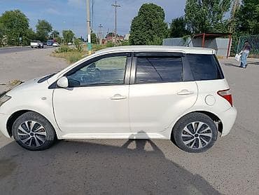 коробка на ауди: Toyota Ist: 2005 г., 1.3 л, Автомат, Бензин, Хэтчбэк — 2