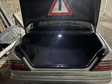 mers e124: Mercedes-Benz W124: 1993 г., 2.8 л, Автомат, Бензин, Седан — 5