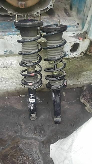 х1: Передний амортизатор Toyota Б/у, Оригинал, Япония — 2