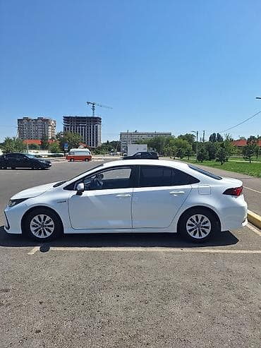 corolla 2004: Toyota Corolla: 2023 г., 1.8 л, Вариатор, Гибрид, Седан — 3