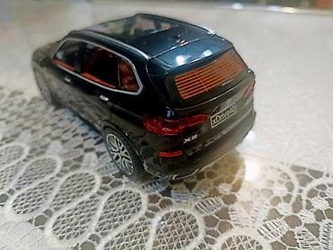 Спорт и хобби: Модель автомобиля BMW X5 (масштабный сувенир/игрушка) BMW X5 G05 — 8