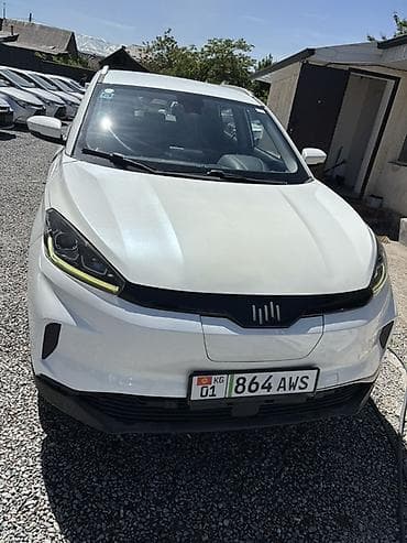 Weltmeister: Weltmeister EX5, 2021 г., 64000 км, Передний, В наличии — 1