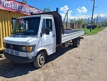 Грузовик, Mercedes-Benz, Стандарт, Б/у