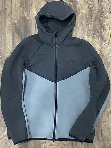 Nike Tech Fleece 25 срочно срочно продам
💯original