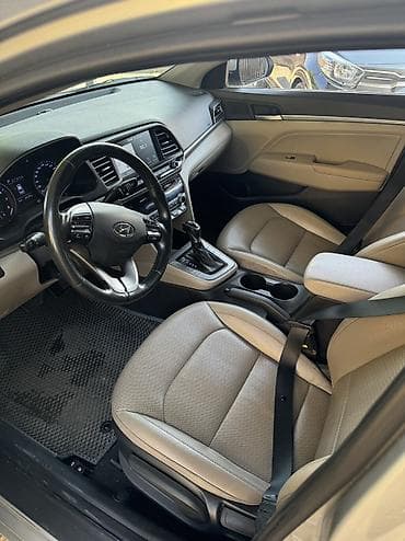 eclipse cross: Hyundai Avante: 2019 г., 1.6 л, Газ, Седан — 5
