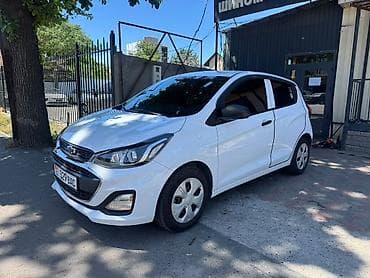 Chevrolet Spark: 2020 г., 1 л, Автомат, Бензин, Хэтчбэк