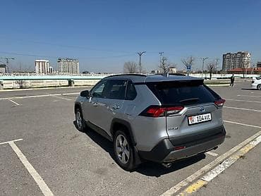 e2 byd: Toyota RAV4: 2019 г., 2.5 л, Автомат, Гибрид, Кроссовер — 4