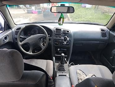 Продажа авто: Mitsubishi Galant: 1995 г., 1.8 л, Механика, Бензин, Седан — 3