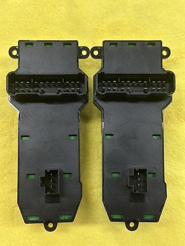 панель степ: Блоки управления стеклоподъёмниками (пара), водительские панели на 4 — 2