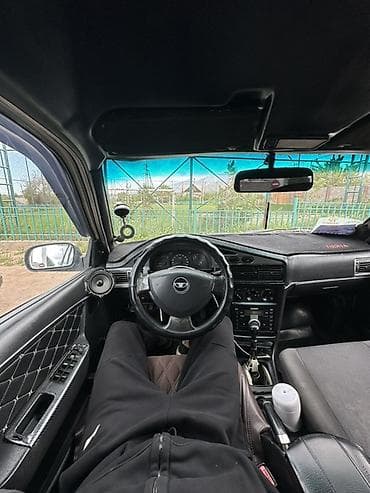 купить машину byd: Daewoo Nexia: 2012 г., 1.5 л, Механика, Газ, Седан — 4