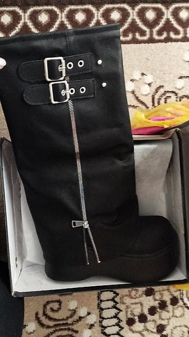 Женские высокие сапоги, черные. - Материал: искусственная кожа с at lalafo.kg Женские высокие сапоги, черные. - Материал: искусственная кожа с