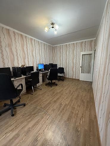 квартиры 3х комнатные: 3 комнаты, 55 м², Индивидуалка, 2 этаж, Косметический ремонт — 1