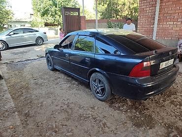 Opel Vectra: 2000 г., Лифтбек — 5