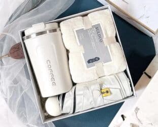 необычные подарки на день рождения: БЕЛЕК🎁💝 > Минимализм & Комфорт. > Ак түстөгү эң керектүү 3 — 2