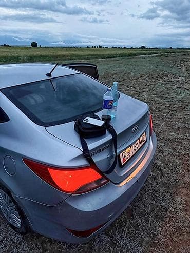 Hyundai Solaris: 2015 г., 1.5 л, Механика, Бензин, Седан at lalafo.kg Hyundai Solaris: 2015 г., 1.5 л, Механика, Бензин, Седан