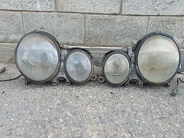 решетки для дверей: Комплект передних фар Mercedes-Benz Б/у, Оригинал — 2