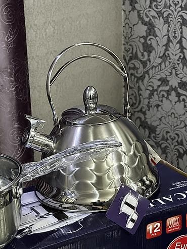 Наборы посуды: Vicalina набор Три кастрюли : 8,4л 3,9л 2,9л Сковорода : 24см Чайник — 1