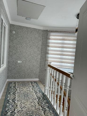 дом кв: Просторный жилой дом с участком и навесом для авто Описание: - — 9