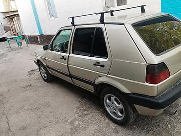 кок талаа: Volkswagen Golf: 1990 г., Кол менен иштөөчү, Бензин, Хетчбек — 1