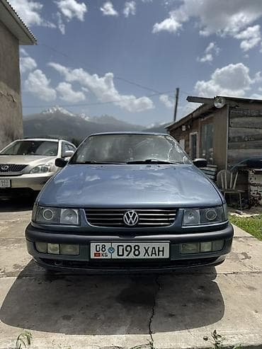 mercedes e200: Volkswagen Passat: 1994 г., 1.8 л, Механика, Бензин, Седан — 1