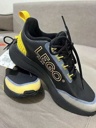 Adidas x LEGO Racer TR K — детские кроссовки для бега и активных игр — 2