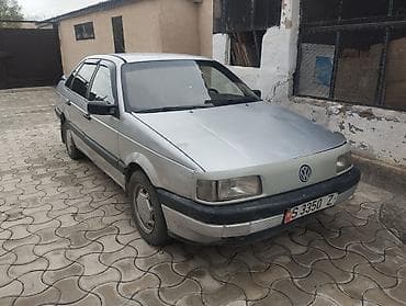 kia sephia: Volkswagen Passat: 1988 г., 1.8 л, Механика, Бензин, Седан — 3